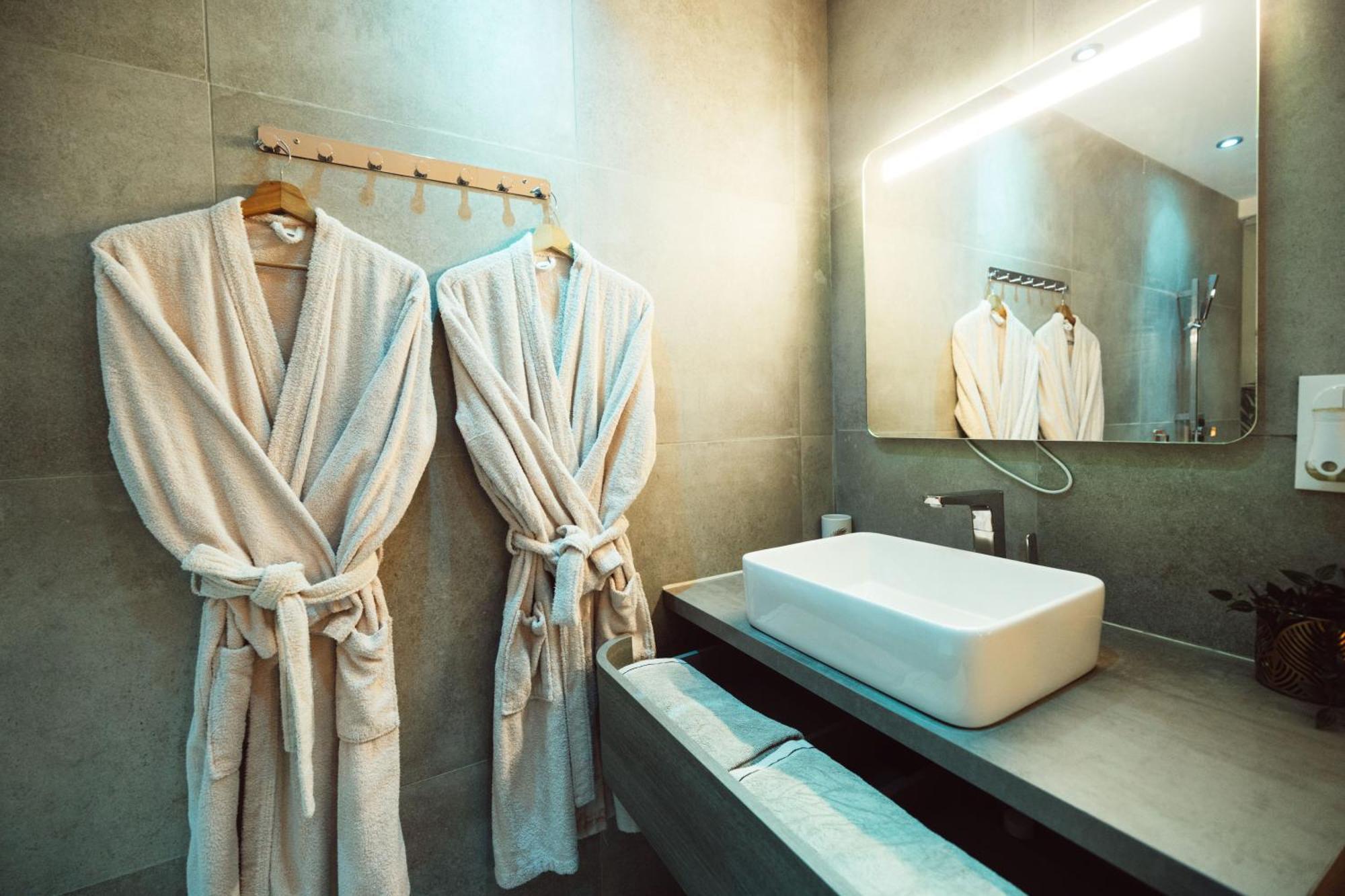 Suite And Spa La Perla Bianca Grabels 외부 사진